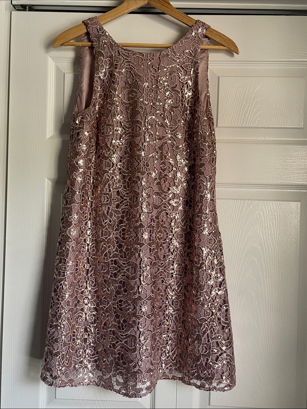 Belle Badgley Mischka Women’s Cocktail Party Dress Rose Gold Metallic Size 4